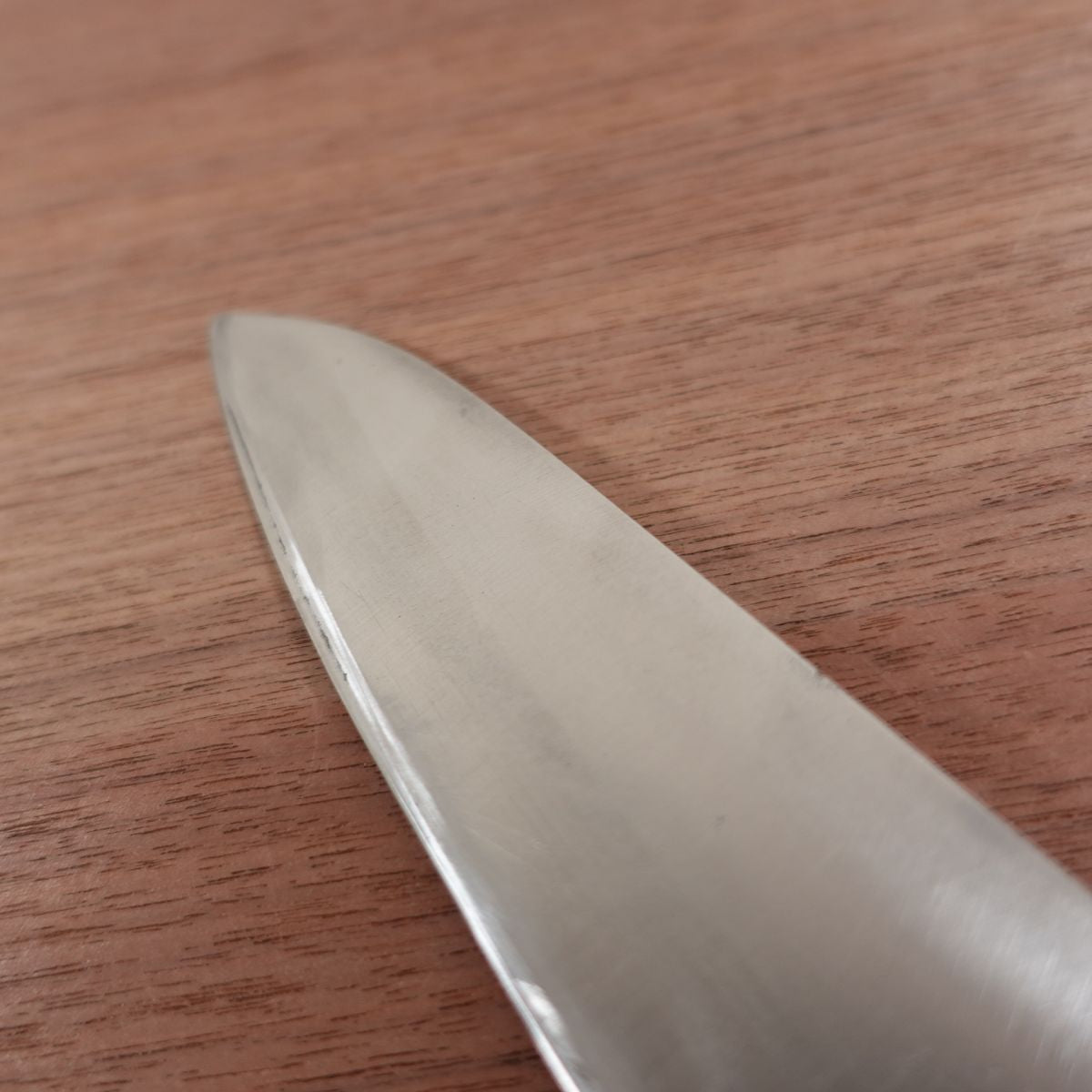 Sakai Ichiji Gyuto Knife, Sharpened, Laminated Carbon Steel, All-Purpose Knife, #1, 180mm