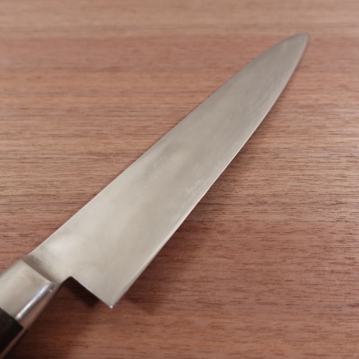 Tojiro Gyuto Knife, Sharpened, Chef's Knife, All-Purpose Knife, Swedish Steel Laminated, Professional Use, 235mm
