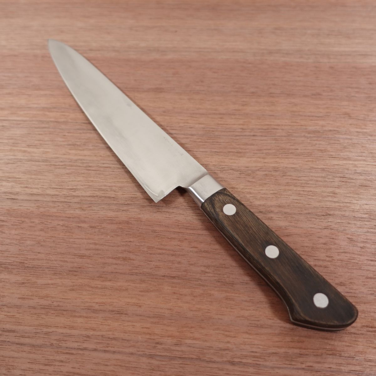Tojiro Gyuto Knife, Sharpened, Chef's Knife, All-Purpose Knife, Swedish Steel Laminated, DP, Professional Use, 210mm