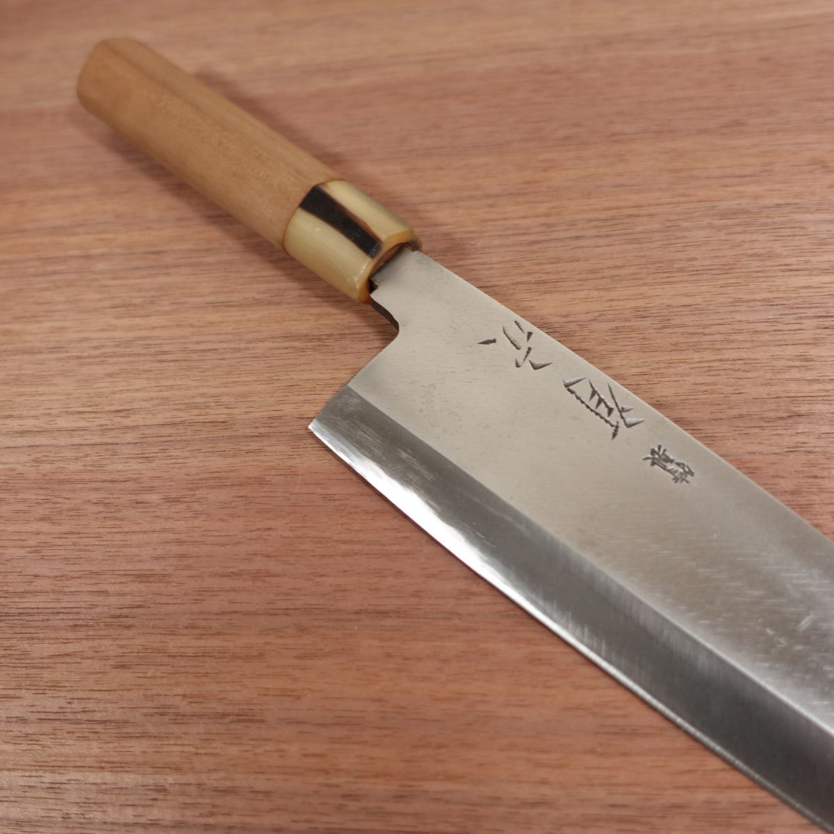 Aritsugu Großes Deba-Messer, geschärft, Oroshi-Messer, weißer Wasserbüffelgriff, Machi, Spezial, 240mm