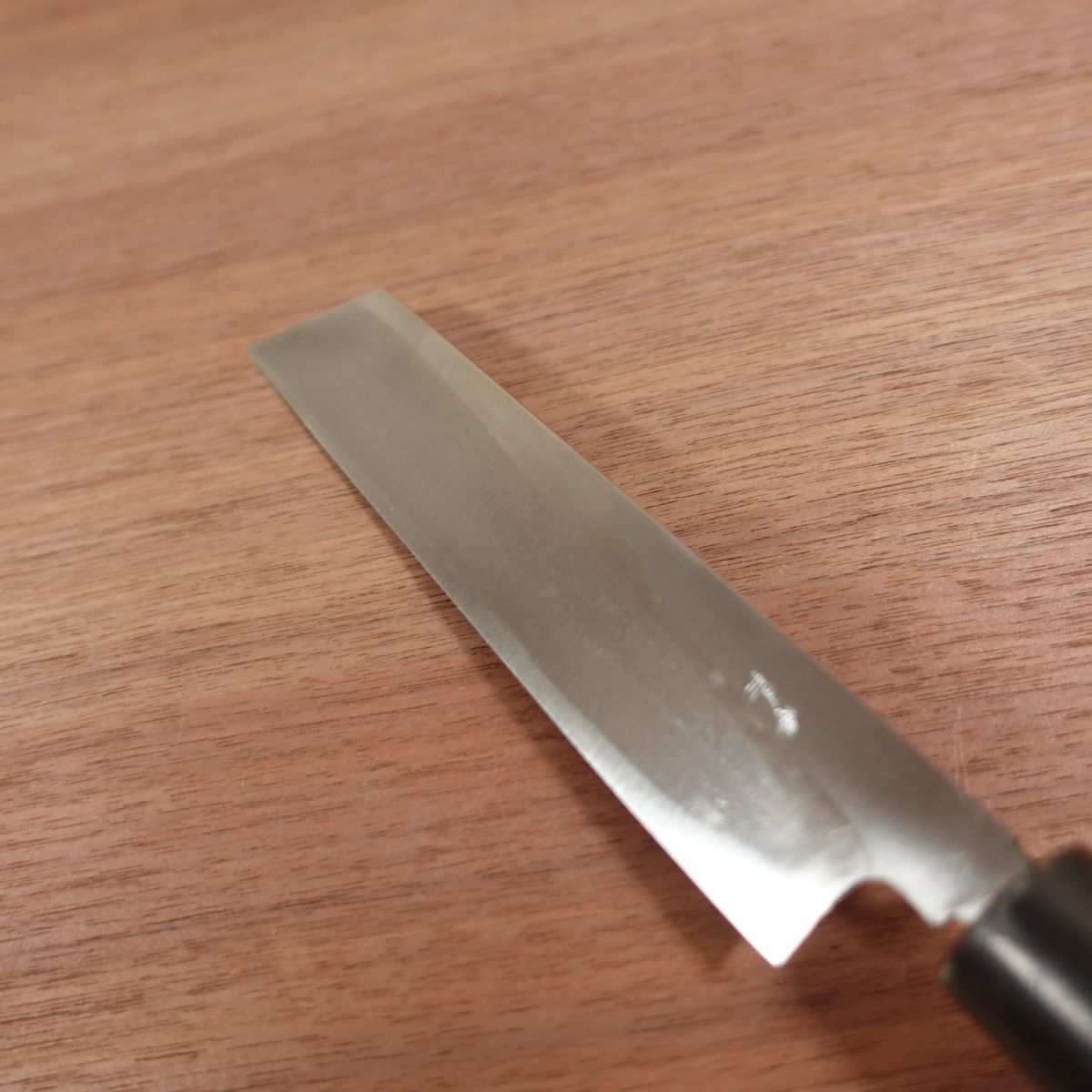 Aritsugu Mukimono-Messer, geschärft, Aogami-Stahl, Wasserbüffelhorngriff, Kenmuki-Messer, Betsuuchi, 180mm