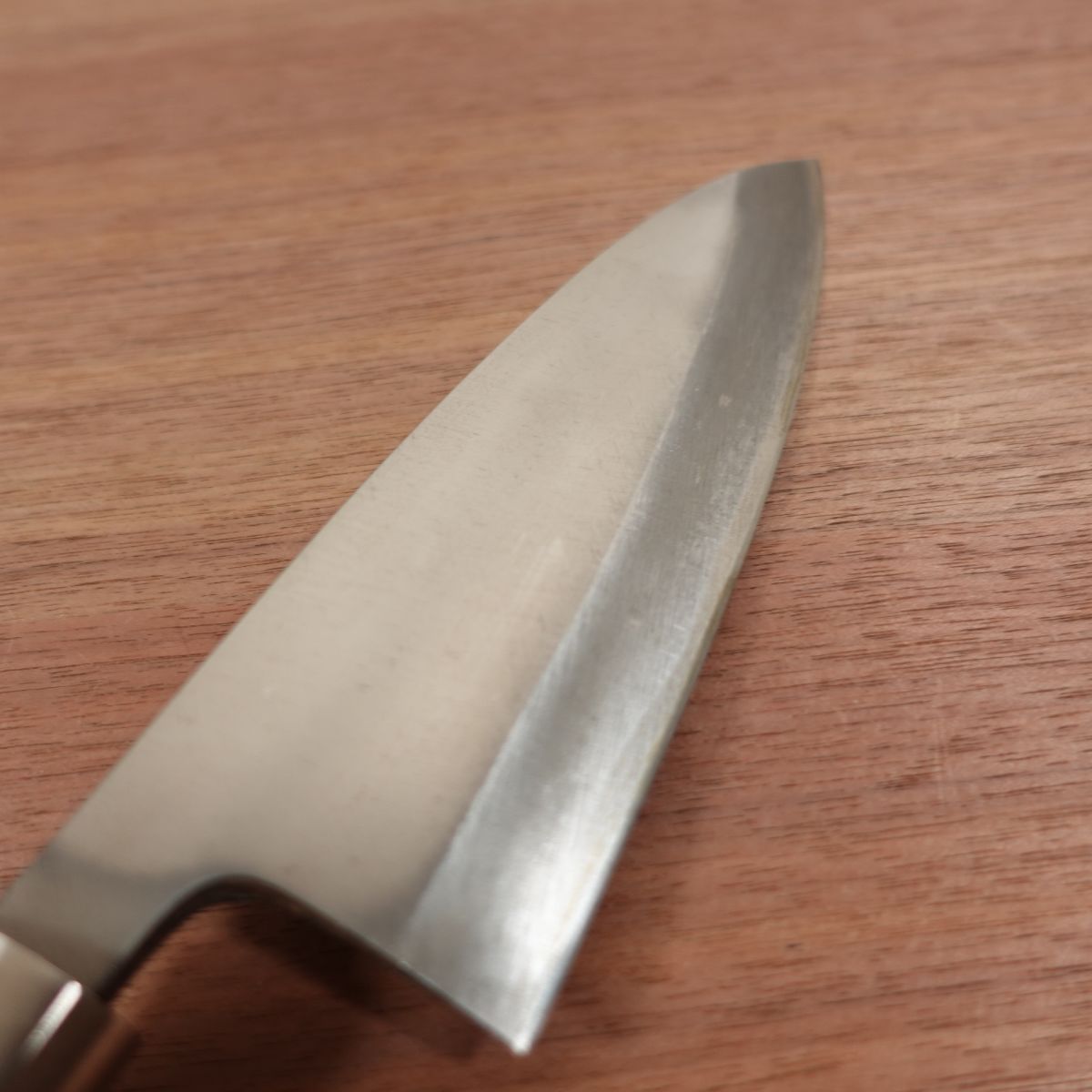 Enjutaro Kunimura Deba Messer, geschärft, Karbonstahl, Enju, Qualitätsgarantie-Aufkleber, originalverpackt, neuwertiger Lagerartikel, 170 mm