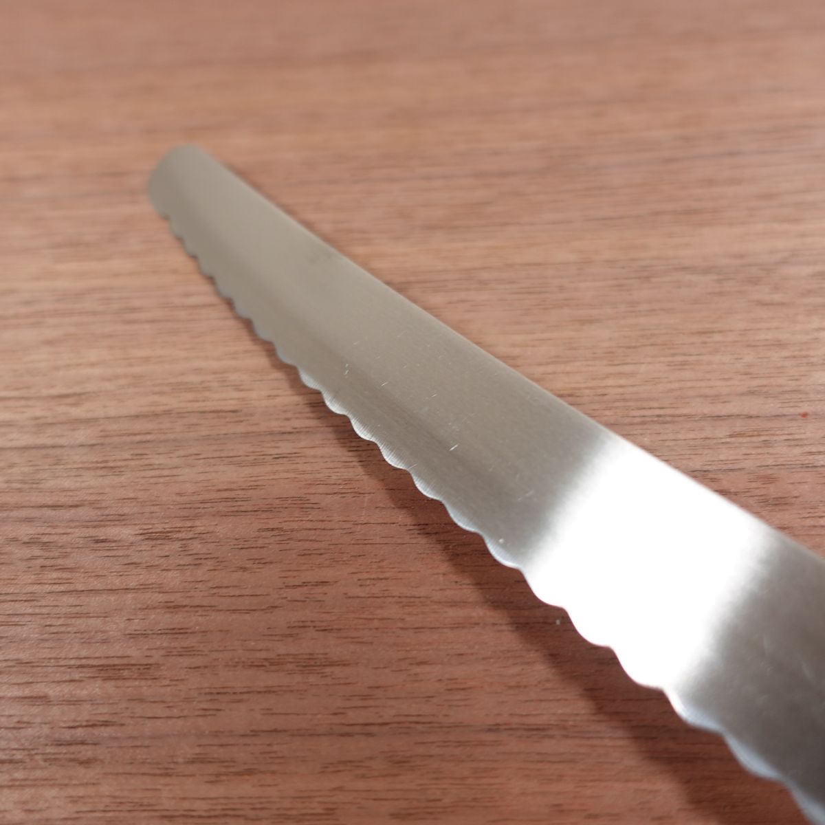 Seki Munekage Slicer, Serrated Edge, Bread Knife, Ham Slicer, Stainless Steel, Unused Stored Item, 185mm