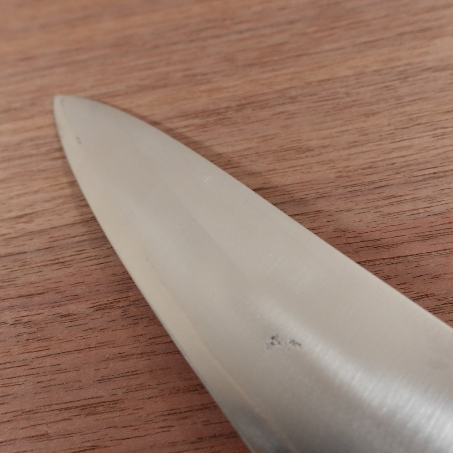 Tojuro Gyuto Knife, Sharpened, All-Purpose Knife, Laminated Steel, 180mm