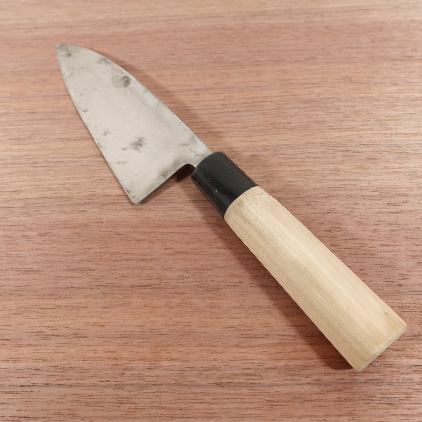 Sekimagoroku Deba Knife, Sharpened, Carbon Steel, Single Bevel, Hammer Marks on Spine Side of Handle, 155mm
