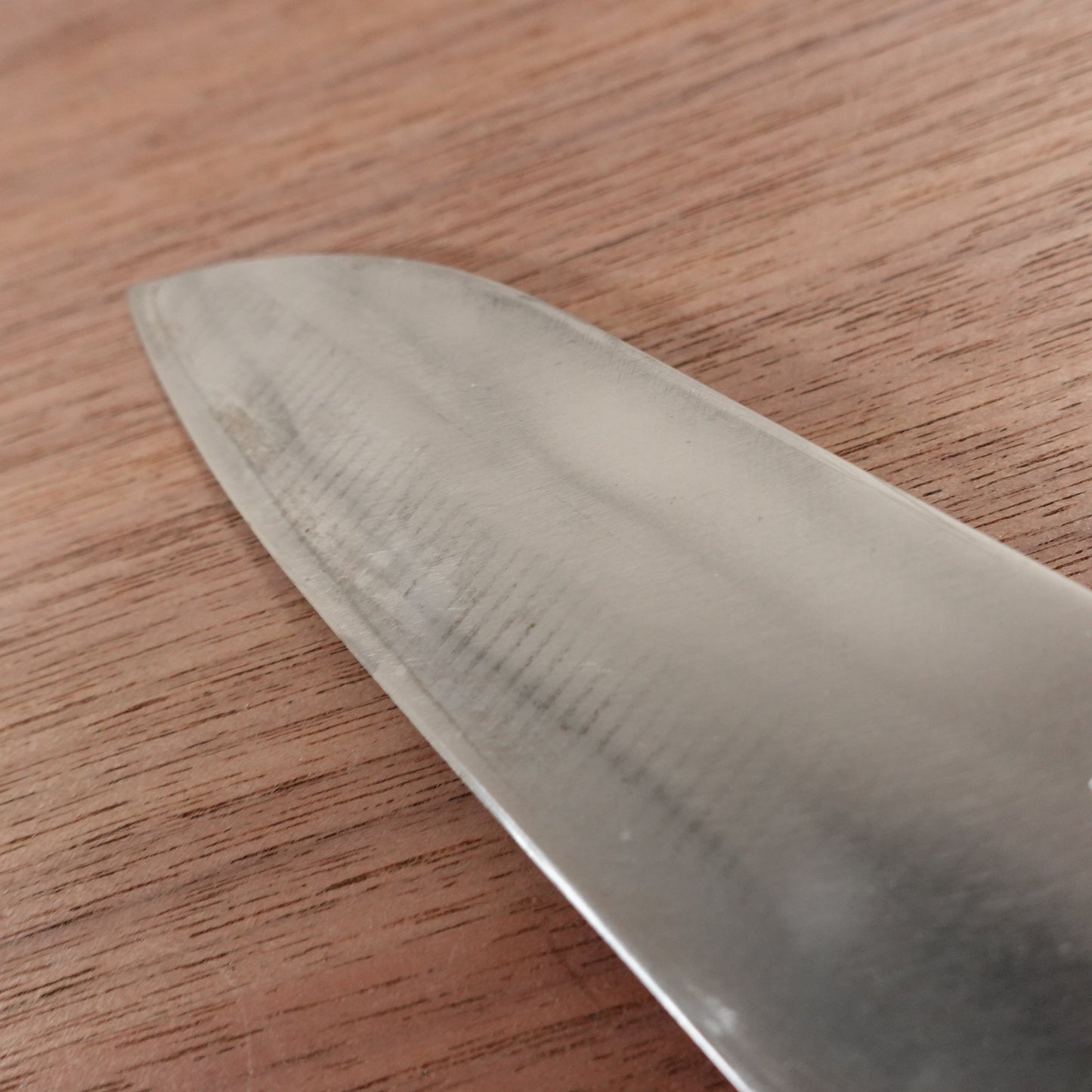 Nobori Hamono Santoku Knife, Sharpened, All-Purpose Knife, Laminated Steel, Gold DP Process, 165mm
