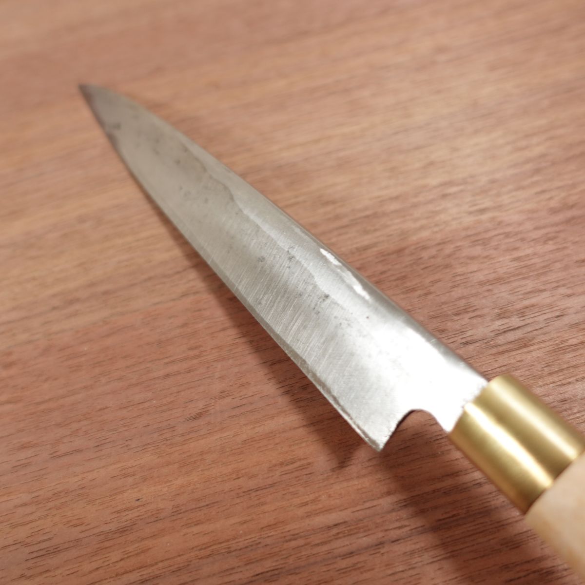 Sakai Kikumori Yanagiba Messer, geschärft, Sashimimesser, Kohlenstoffstahl, einseitig geschliffen, Griff wie neu, 210mm