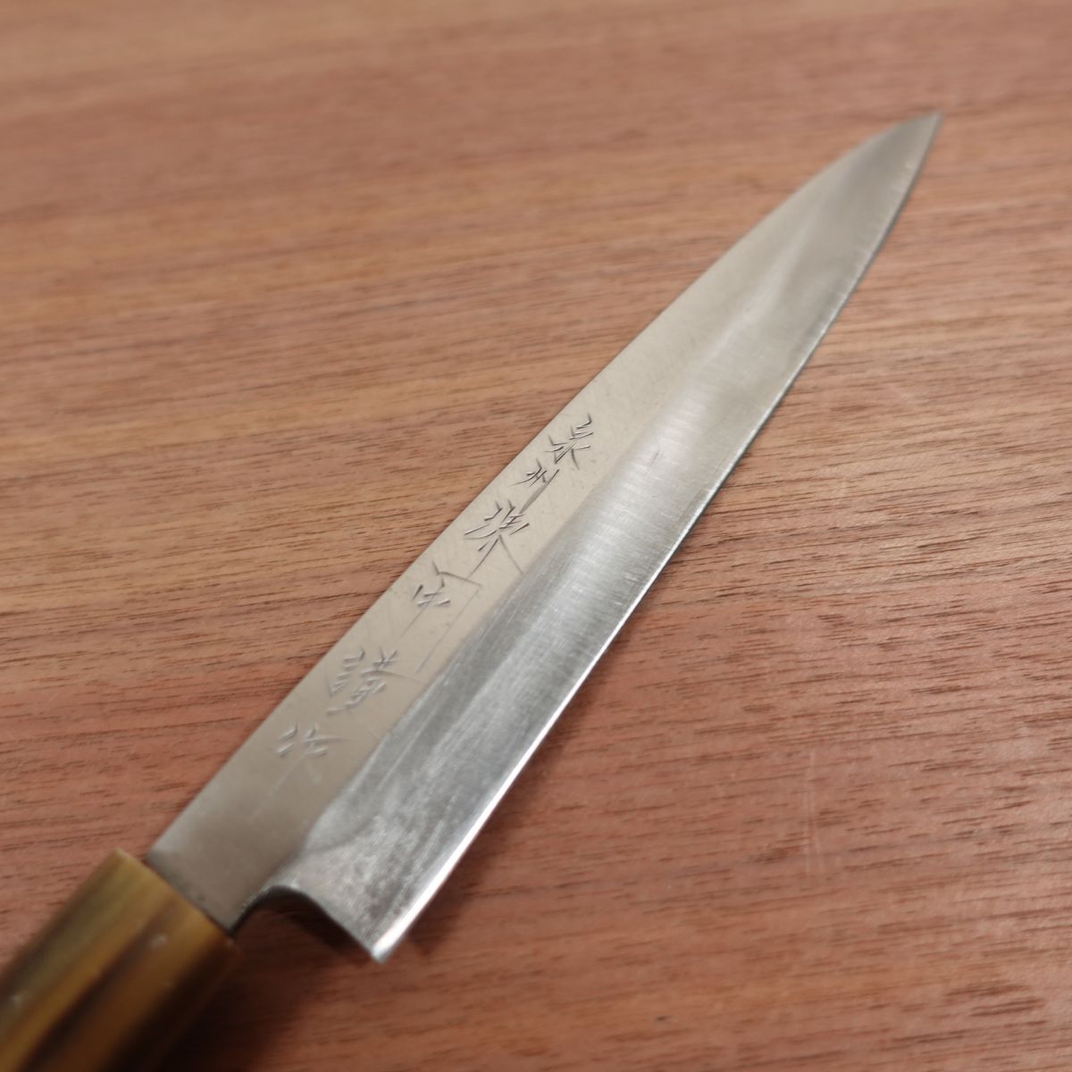 Sakai Kanenaka Yanagiba Knife, Sharpened, White Water Buffalo Handle, Sashimi Knife, Senshu Sakai Kanenaka Kinsei, Boxed, Excellent Stored Condition, 210mm