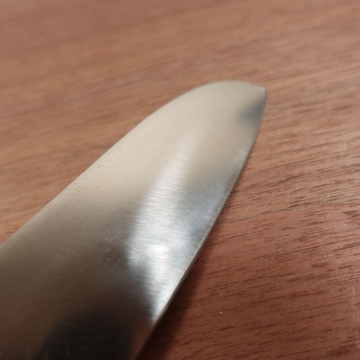 Seki Magoroku Santoku-Messer, geschliffen, AD EDGE ST, Allzweckmesser, Edelstahl, 165 mm