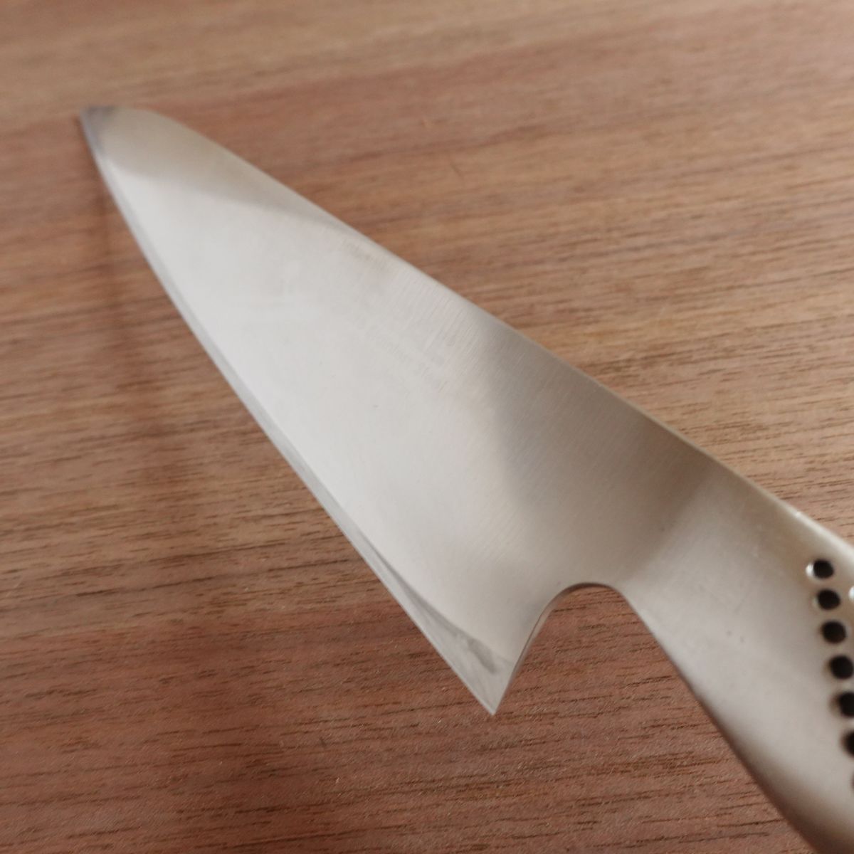 Global Gyuto Knife, Sharpened, All-Purpose Knife, Stainless Steel, YOSHIKIN, 205mm