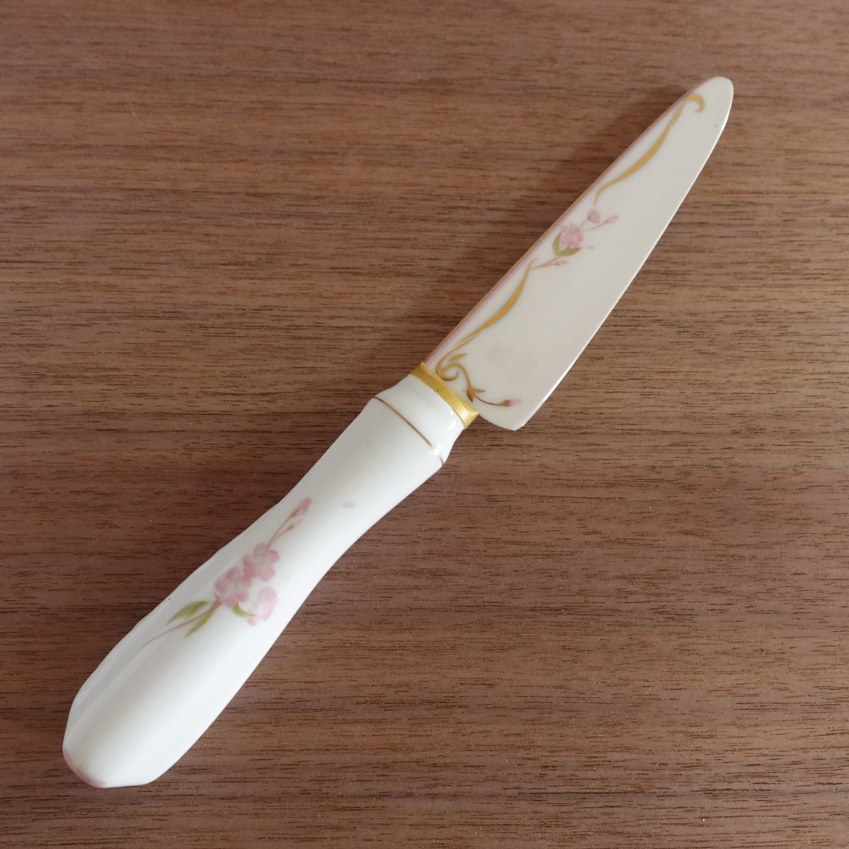 Minova Ceramic Jewel Knife Sakura Ko-Santoku Petty Knife, Ceramic, Boxed, Unused Stored Item, 130mm