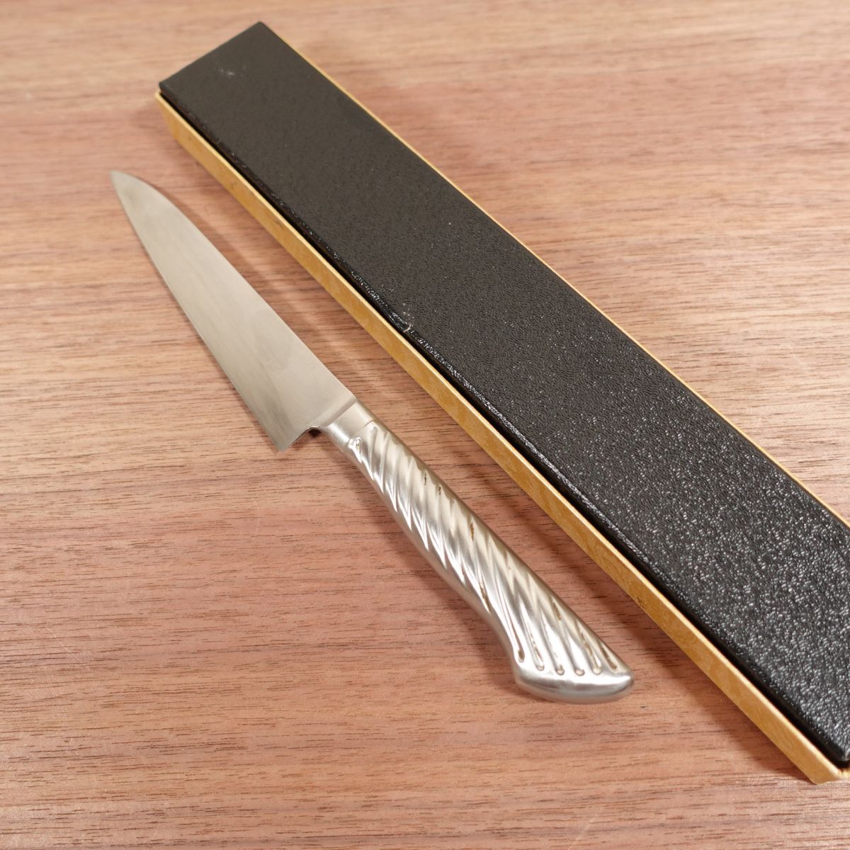 Tojiro Pro Petty Knife, Sharpened, Damascus, Fruit Knife, Stainless Steel, Nickel, F-1030, Decorative Cutting, Boxed, 130mm