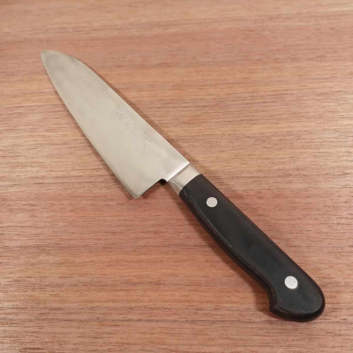 Aijiro Santoku Knife, Sharpened, Stainless Laminated Steel, All-Purpose Knife, Made by Aijiro, 175mm