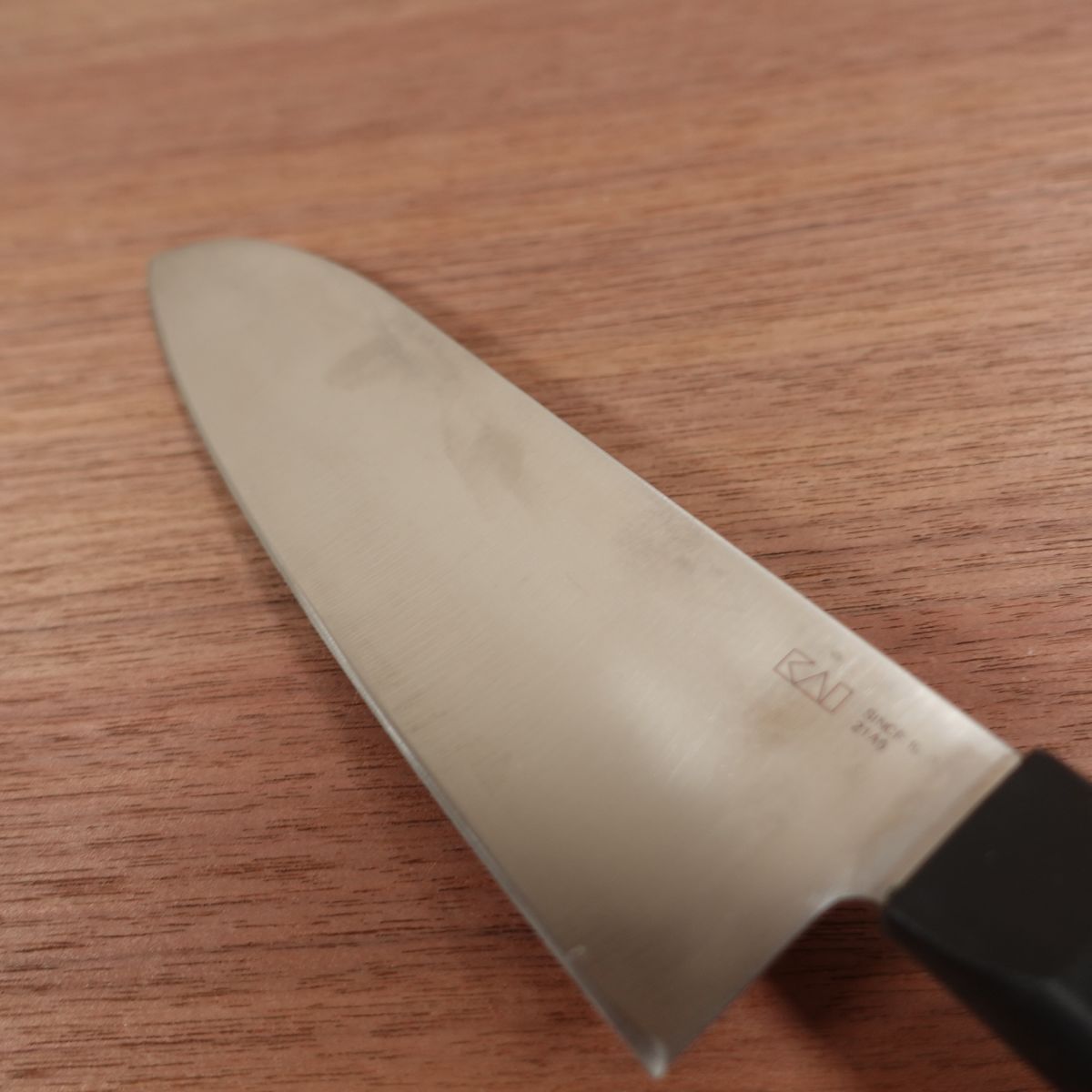 Seki Magoroku Santoku Knife, Sharpened, Wakatake, All-Purpose Knife, Stainless Steel, Thin Profile, 170mm