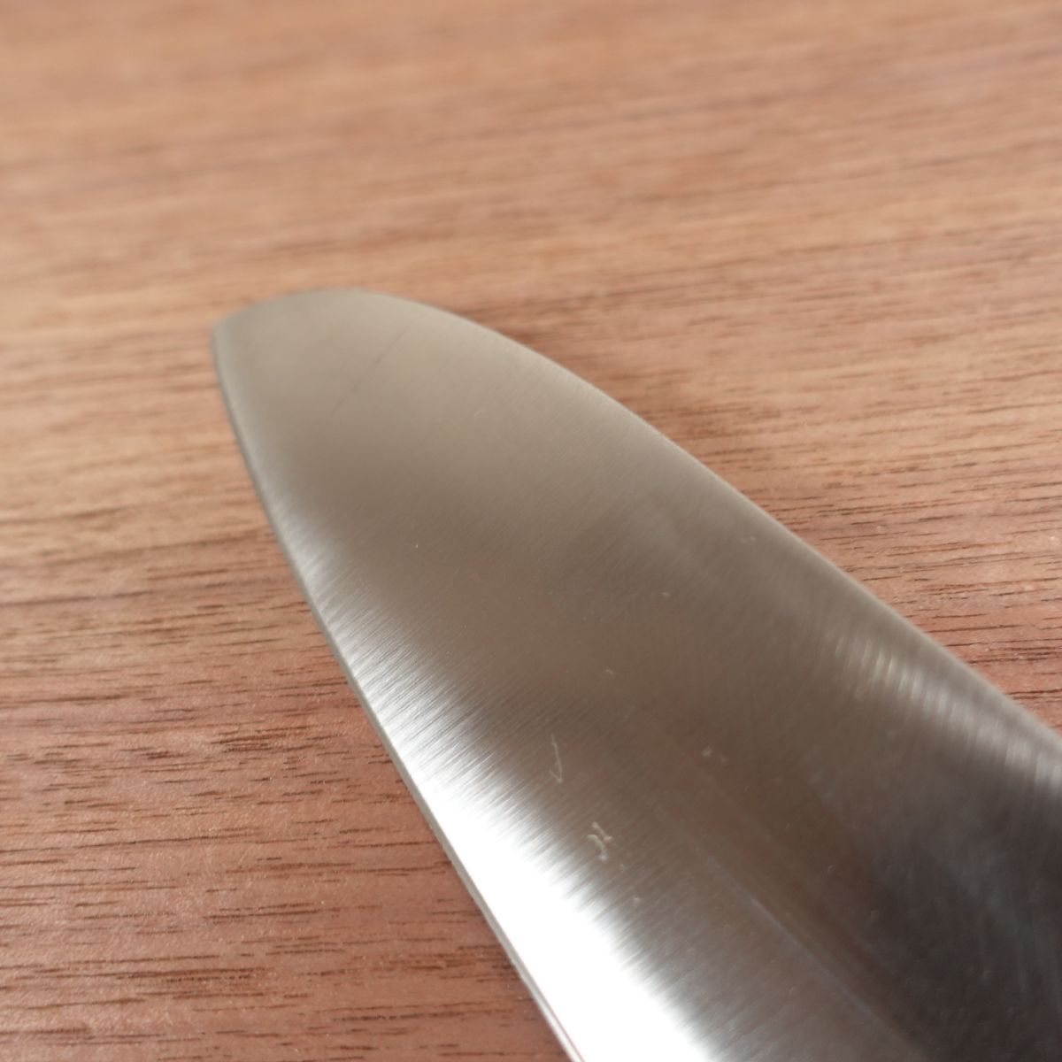 Seki Magoroku Santoku Knife, Sharpened, Wakatake, All-Purpose Knife, Stainless Steel, Thin Profile, 170mm