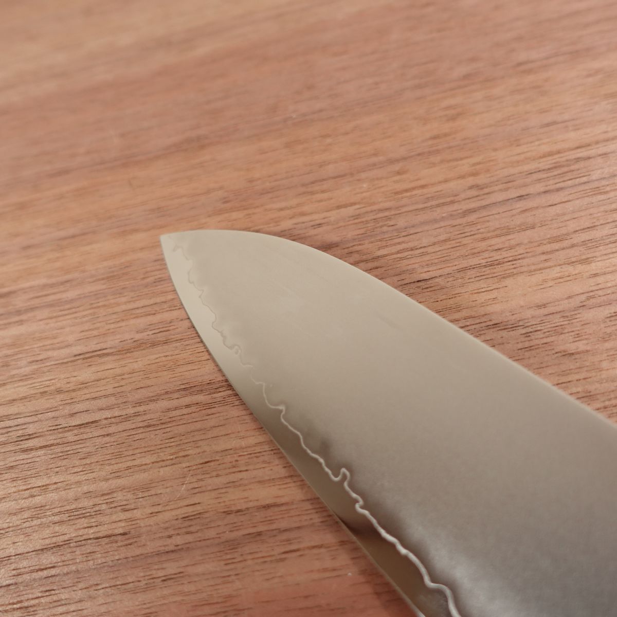 Tomi Santoku Knife, Stainless Laminated Steel, All-Purpose Knife, Tomio Umezawa, Knife Sharpener Included, Boxed, Unused Stored Item, 185mm