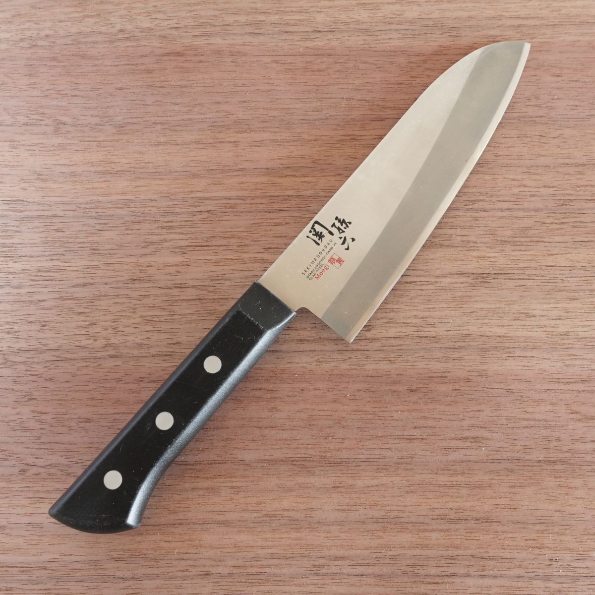 Seki Magoroku Santoku Knife, Sharpened, Moegi Series, All-Purpose Knife, KAI, 170mm