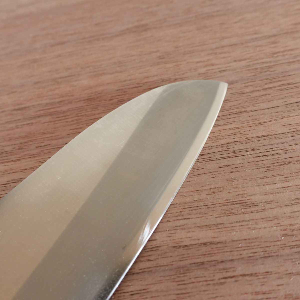 Seki Magoroku Santoku Knife, Sharpened, Moegi Series, All-Purpose Knife, KAI, 170mm