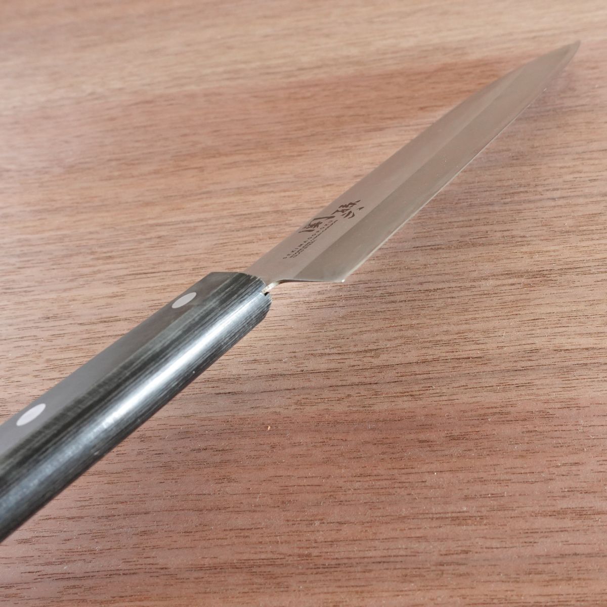 Seki Magoroku Santoku Knife, Sharpened, Stainless Steel, All-Purpose Knife, KAI, 170mm