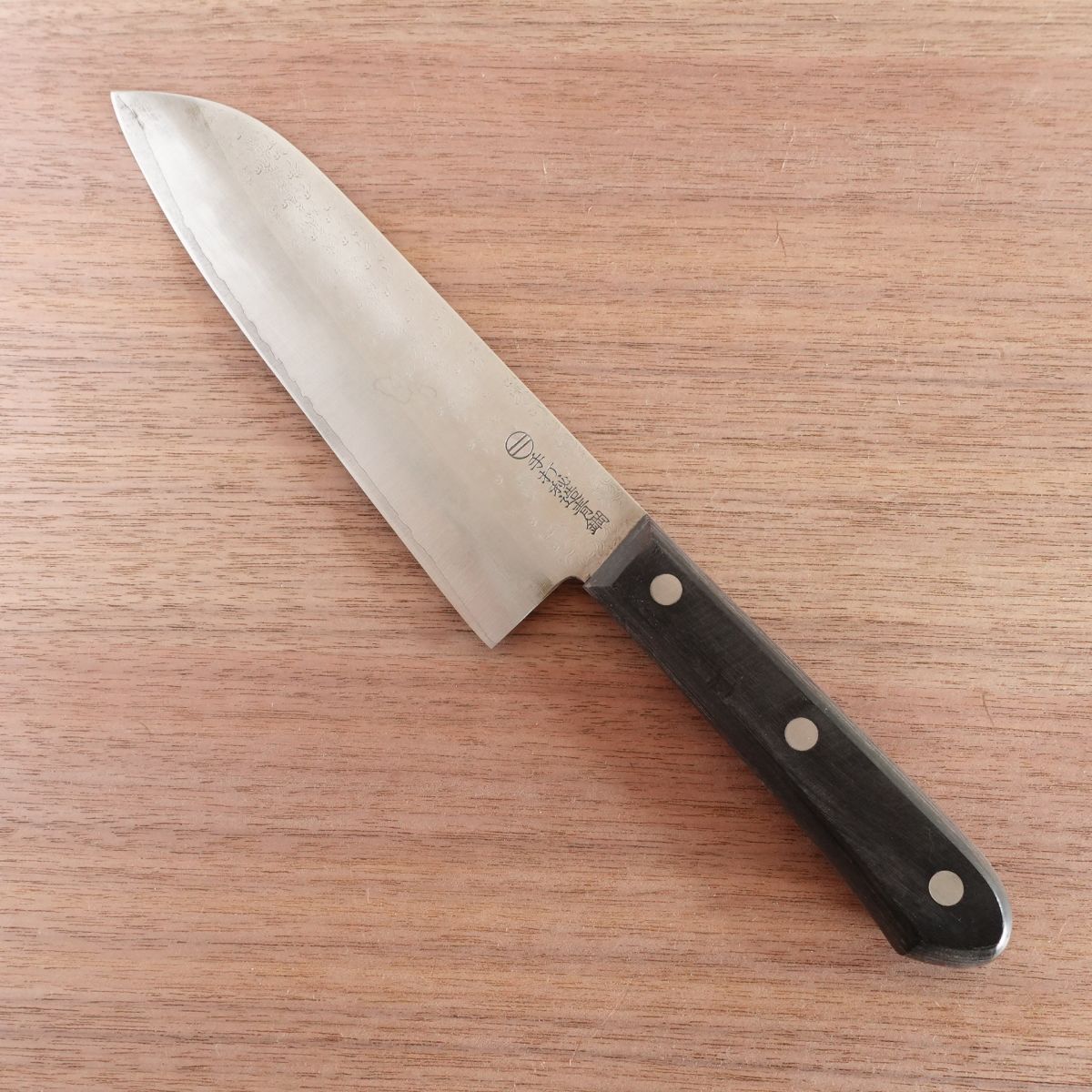 Takesada Santoku Knife, Sharpened, Hand-Forged Aogami Steel, Yasuki Blue Steel, Hon-Warikomi, 175mm