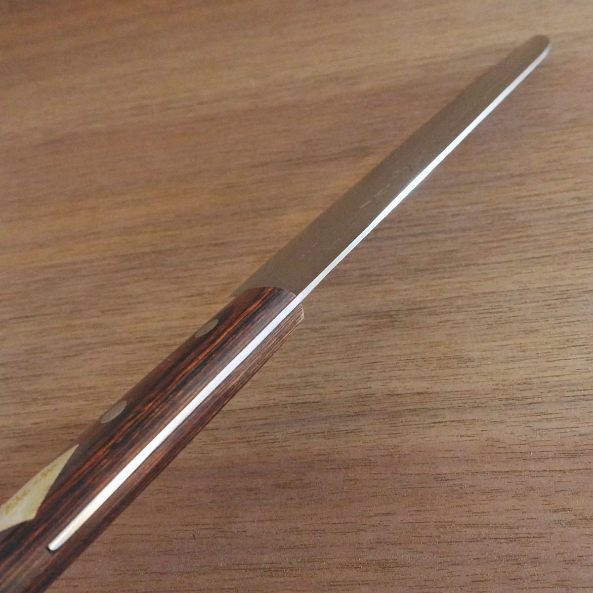 Nagaragawa Santoku Knife, Sharpened, Tsuchime Finish, Handcrafted, Nearly Unused, 165mm