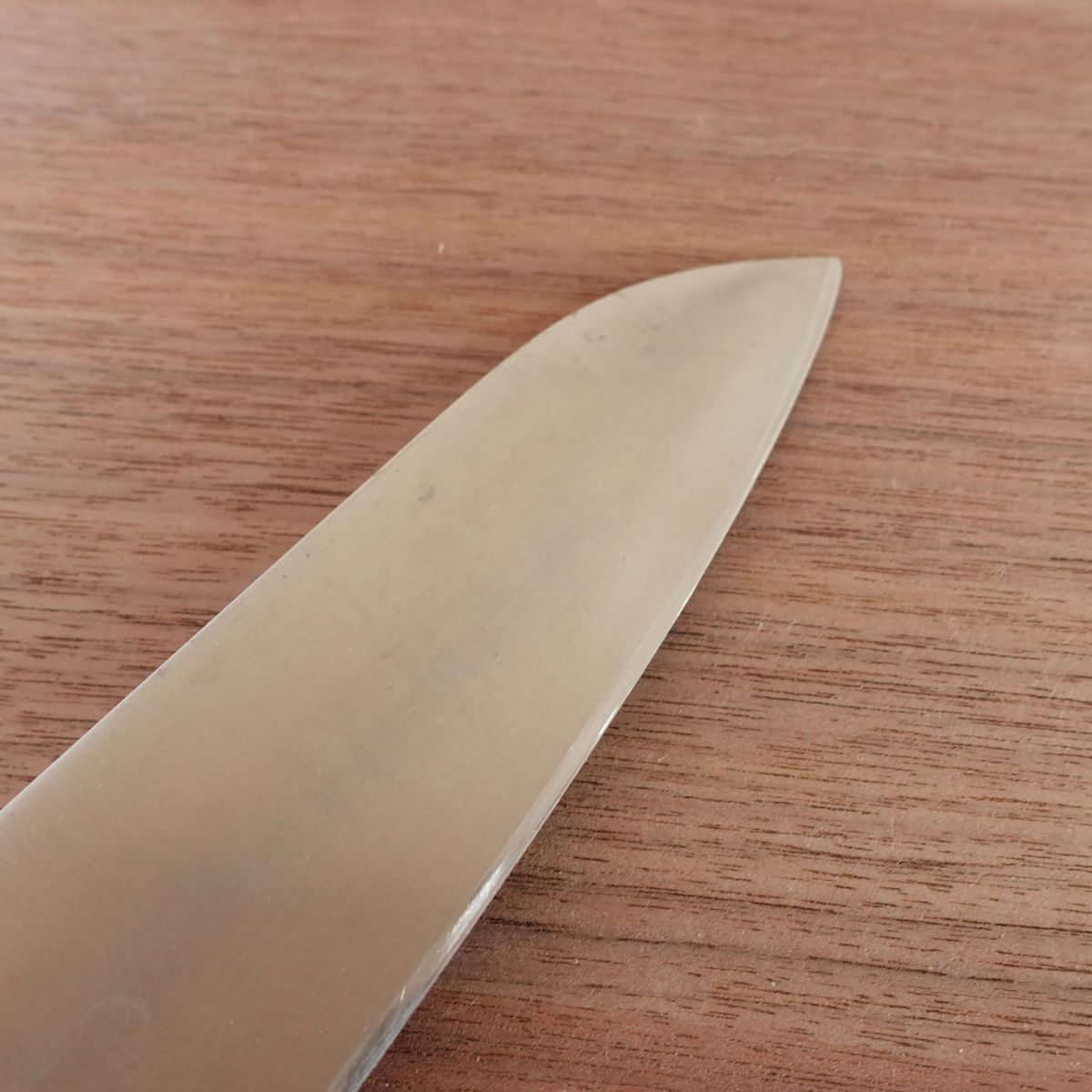 G-Sakai Santoku Knife, Sharpened, ATS-55 Stainless Steel, Samurai Logo, Handmade, 180mm