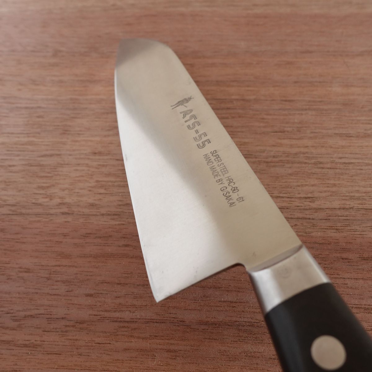 G-Sakai Santoku Knife, Sharpened, ATS-55 Stainless Steel, Samurai Logo, Handmade, 180mm