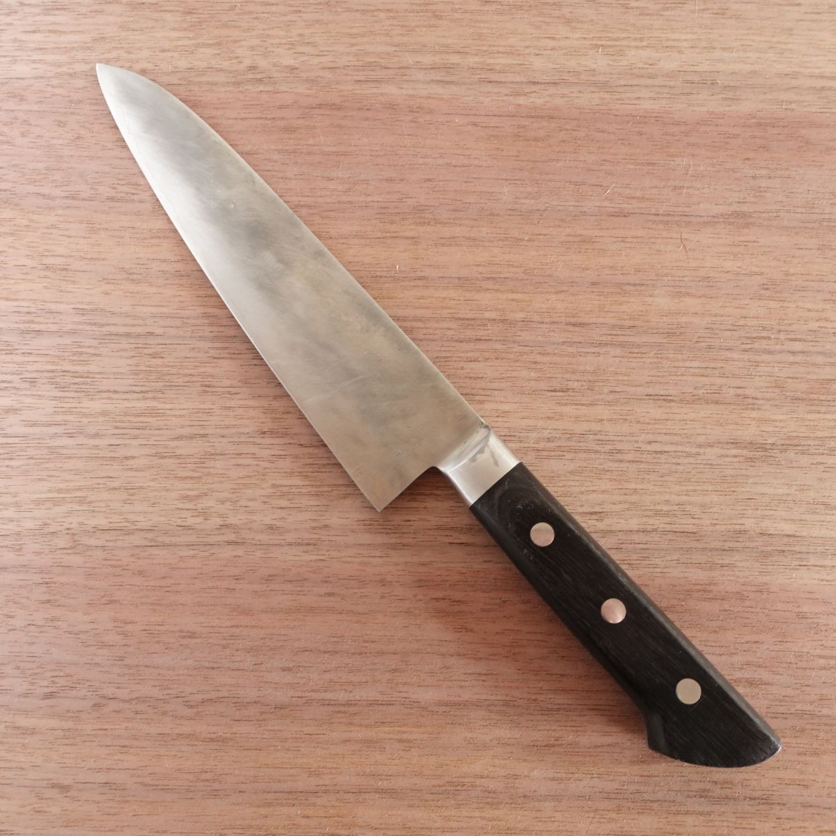 Seki Magoroku Gyuto Knife, Sharpened, PM High-Speed Steel, Warikomi, All-Purpose Knife, 180mm