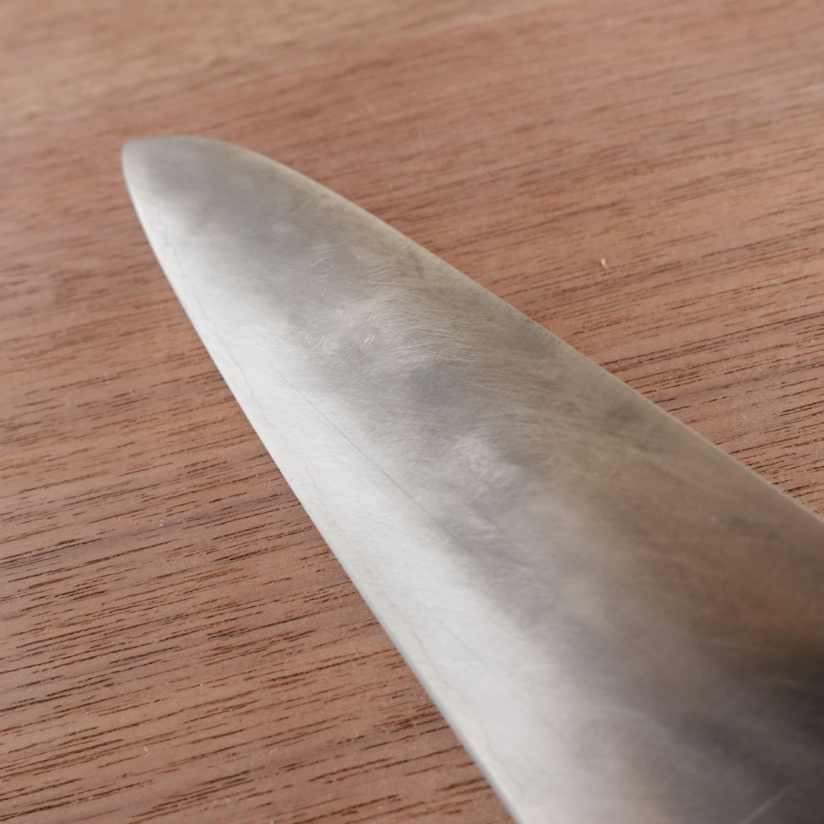 Seki Magoroku Gyuto Knife, Sharpened, PM High-Speed Steel, Warikomi, All-Purpose Knife, 180mm