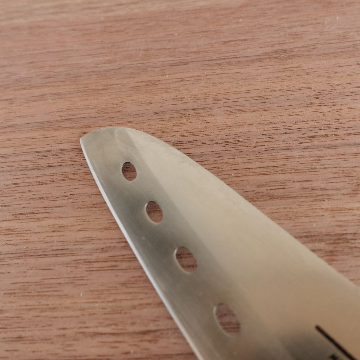 TS Madam Santoku Knife, Sharpened, Molybdenum Steel, Perforated Stainless Steel, 170mm