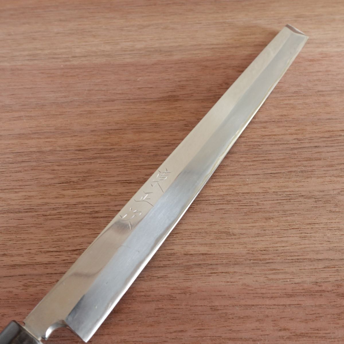 [HYPER REBORN] Azuma Masatsugu Takohiki Knife, Mirror Finish, Water Buffalo Handle, Sashimi Knife, 245mm