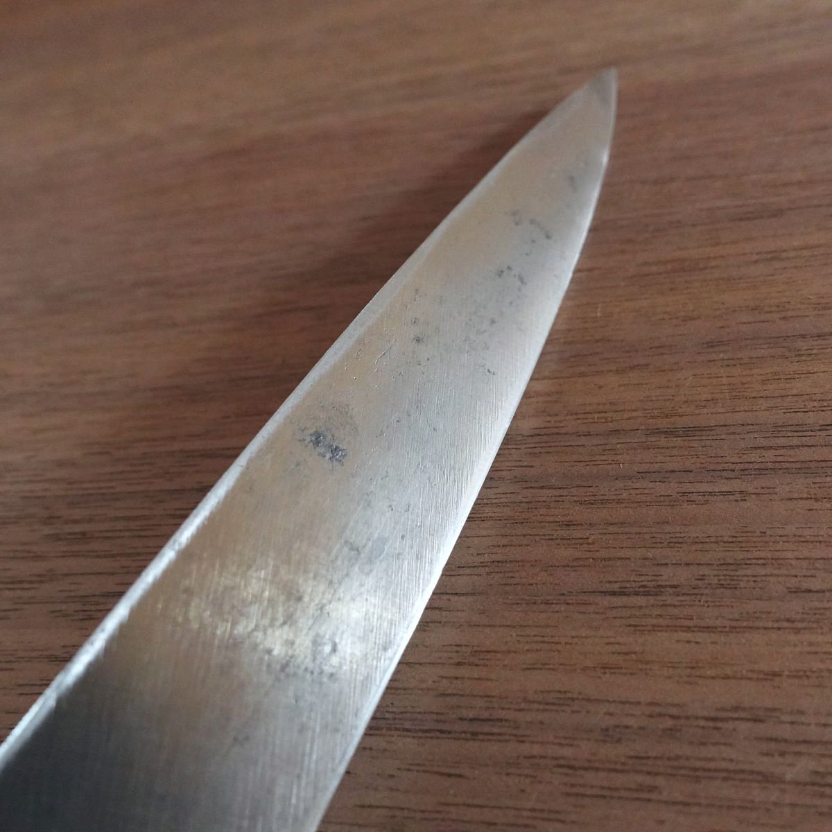Sakai Shigemitsu Yanagiba Knife, Sharpened, Water Buffalo Handle, Sashimi Knife, 210mm