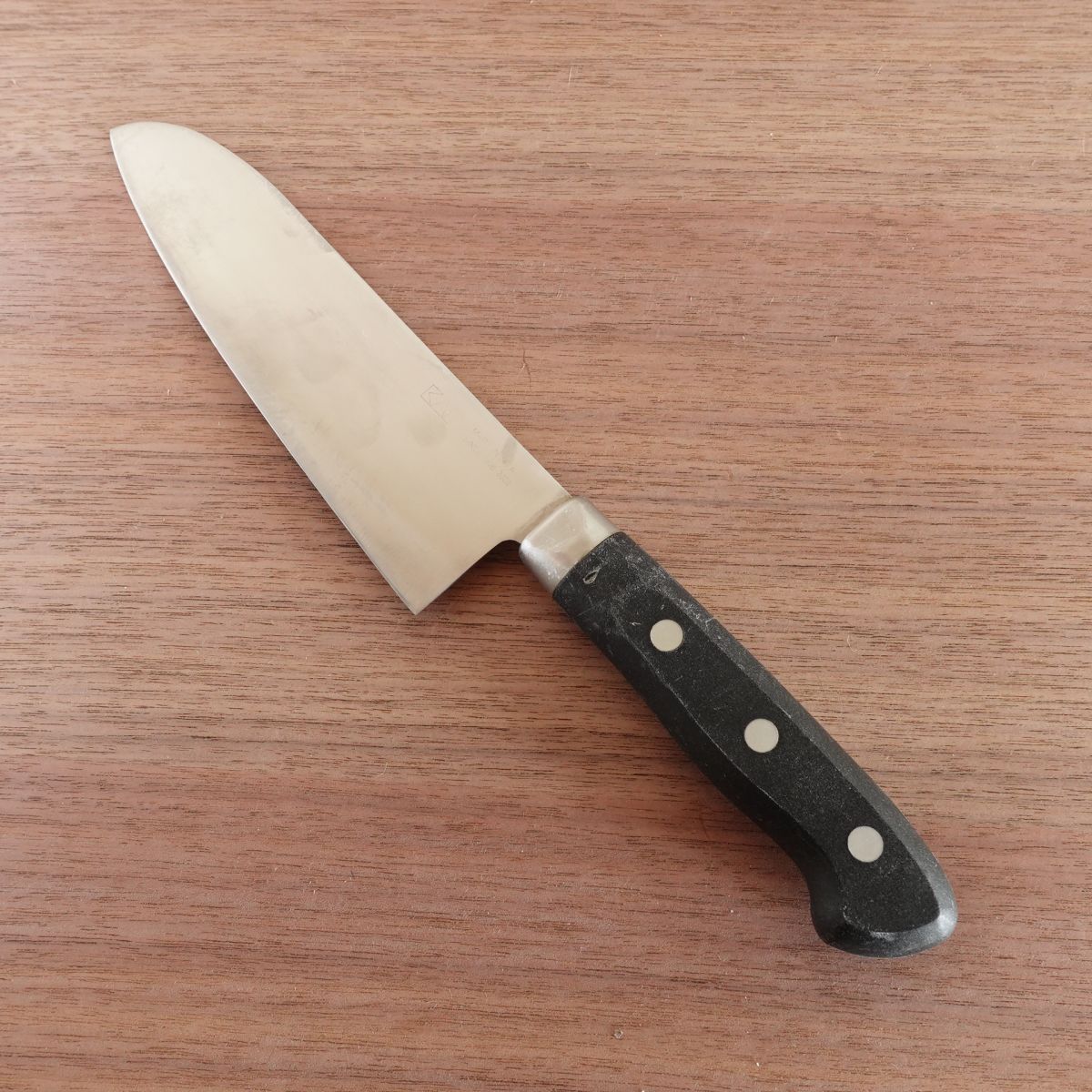 Seki Magoroku Santoku Knife, Sharpened, SELECT Series, All-Purpose Knife, Stainless Steel, 170mm