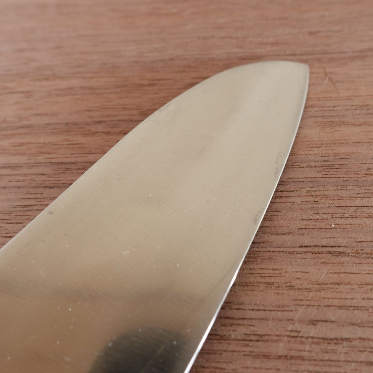 Seki Magoroku Santoku Knife, Sharpened, SELECT Series, All-Purpose Knife, Stainless Steel, 170mm