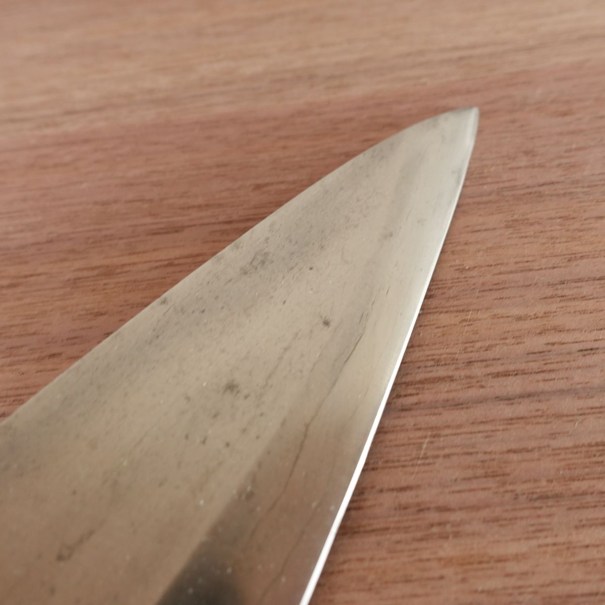 Deba Knife, Sharpened, Hagane, Single-Edged, Handle Crack, No Marking, 195mm
