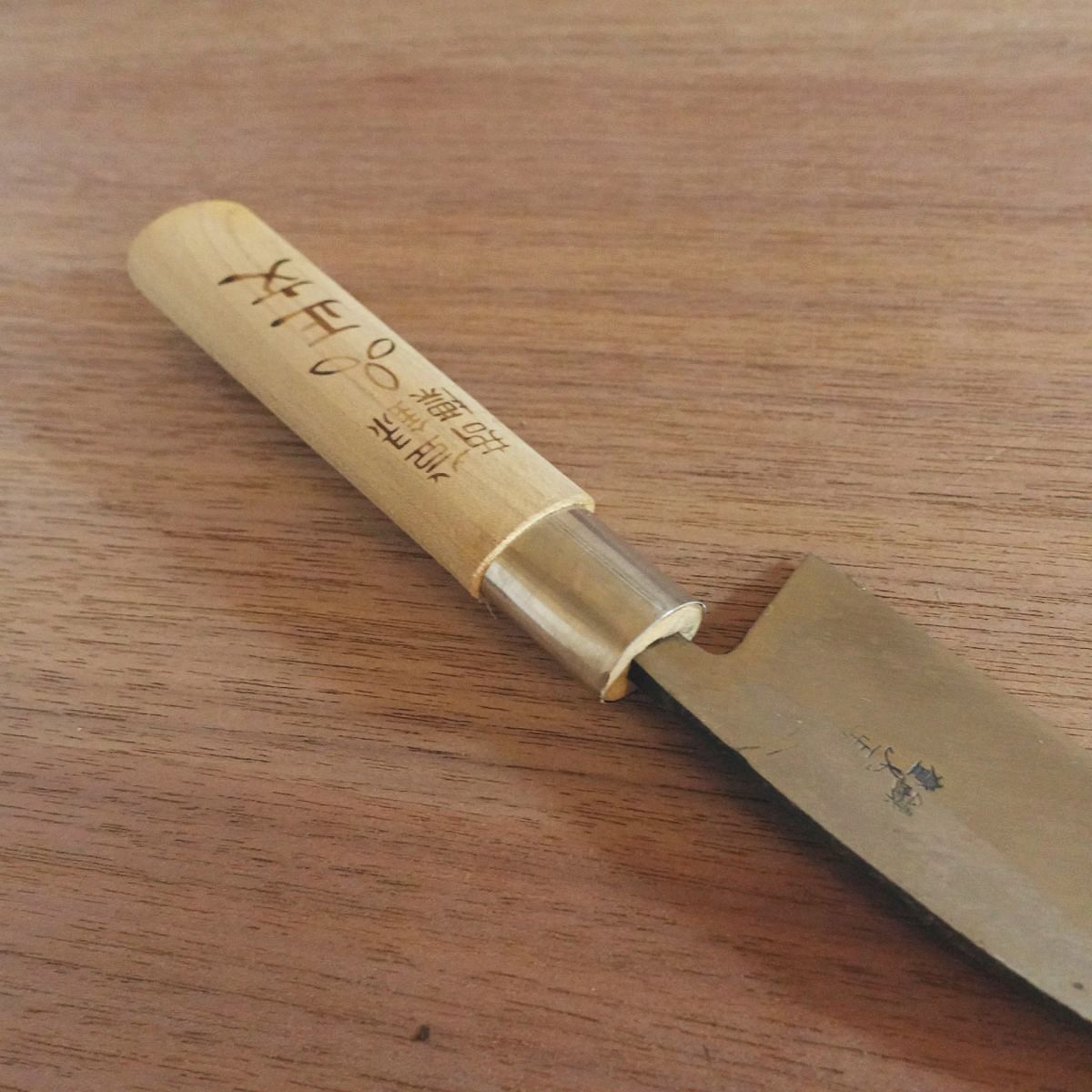 Masafumi Ko-Deba Messer, geschärft, Kurouchi-Finish, Aji-Messer, einseitig geschliffen, 105mm