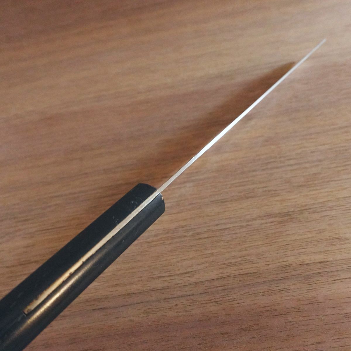 Yamato Tadayoshi Santoku Knife, Sharpened, Perforated Blade, Functional Knife, 180mm