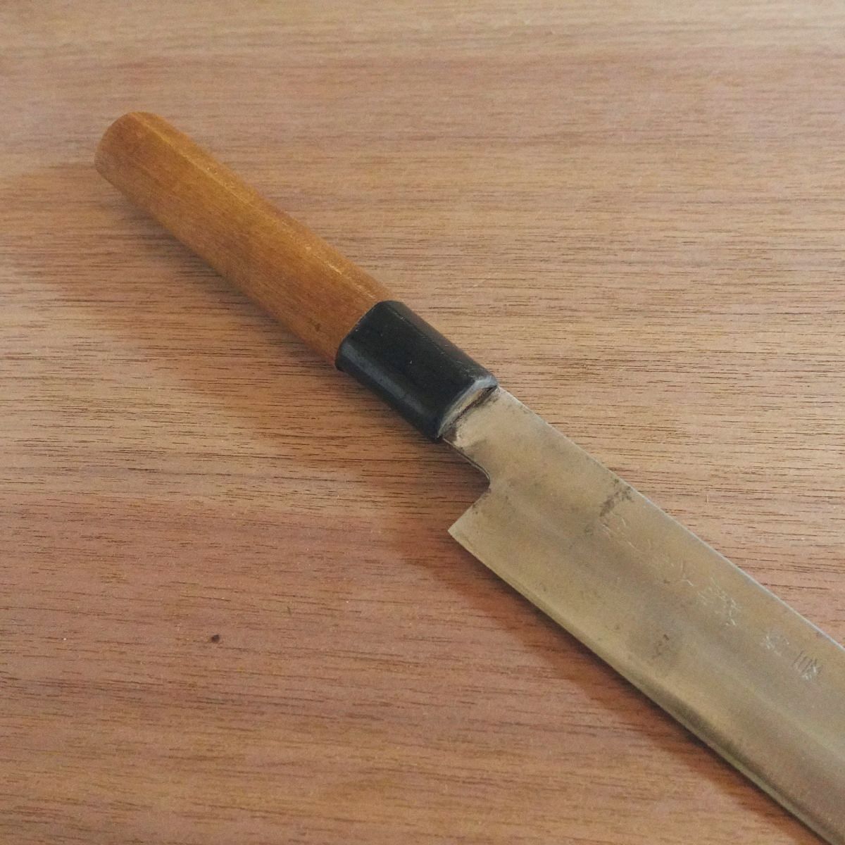 Togoro Yanagiba Knife, Sharpened, Sashimi Knife, Single-Edged, Hagane, 220mm