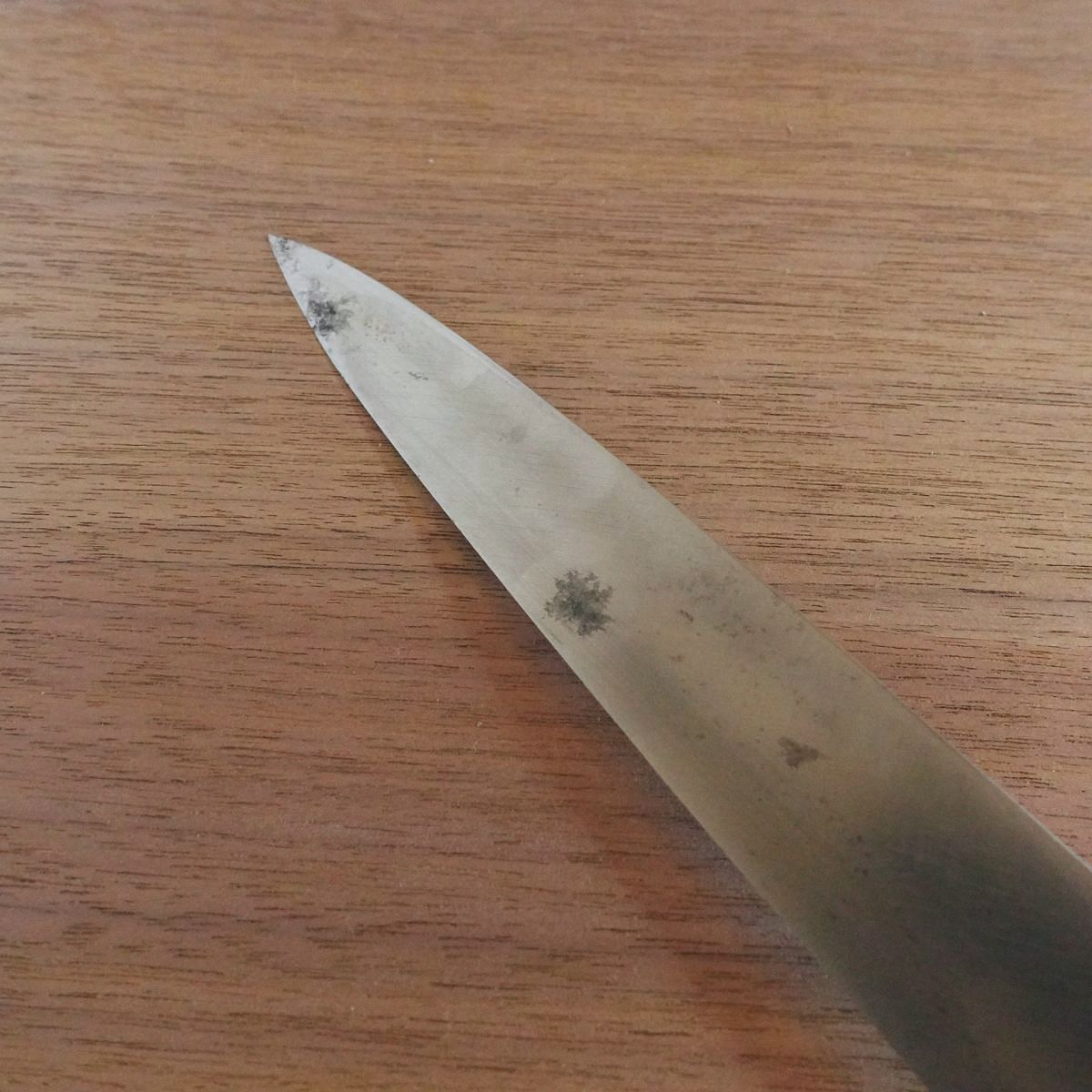 Suishin Yanagiba Knife, Sharpened, White Water Buffalo Handle, Sashimi Knife, Yasuki Steel, 215mm