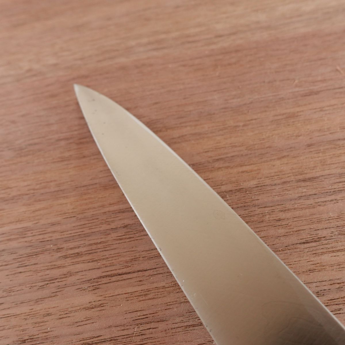 Sakai Kikumori Yanagiba Knife, Sharpened, Water Buffalo Handle, Custom Forged, Sashimi Knife, Nearly Unused, 210mm
