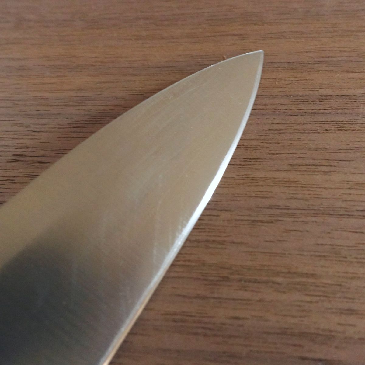 GLOBAL-IST Gyuto Knife, Sharpened, IST-01, Decorative Cutting, 195mm