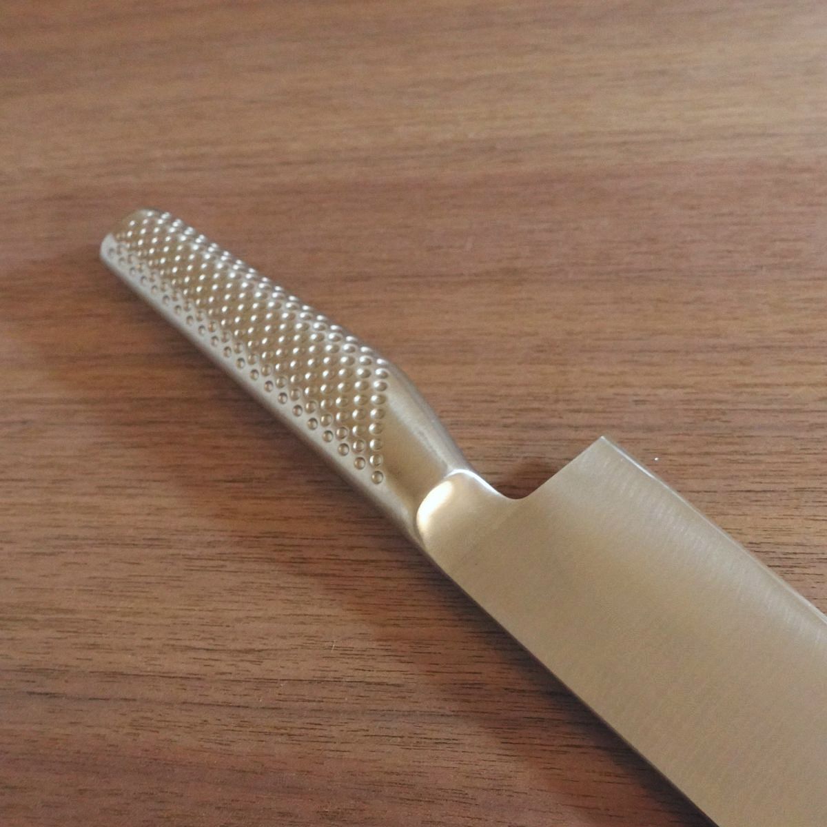 GLOBAL-IST Gyuto Knife, Sharpened, IST-01, Decorative Cutting, 195mm
