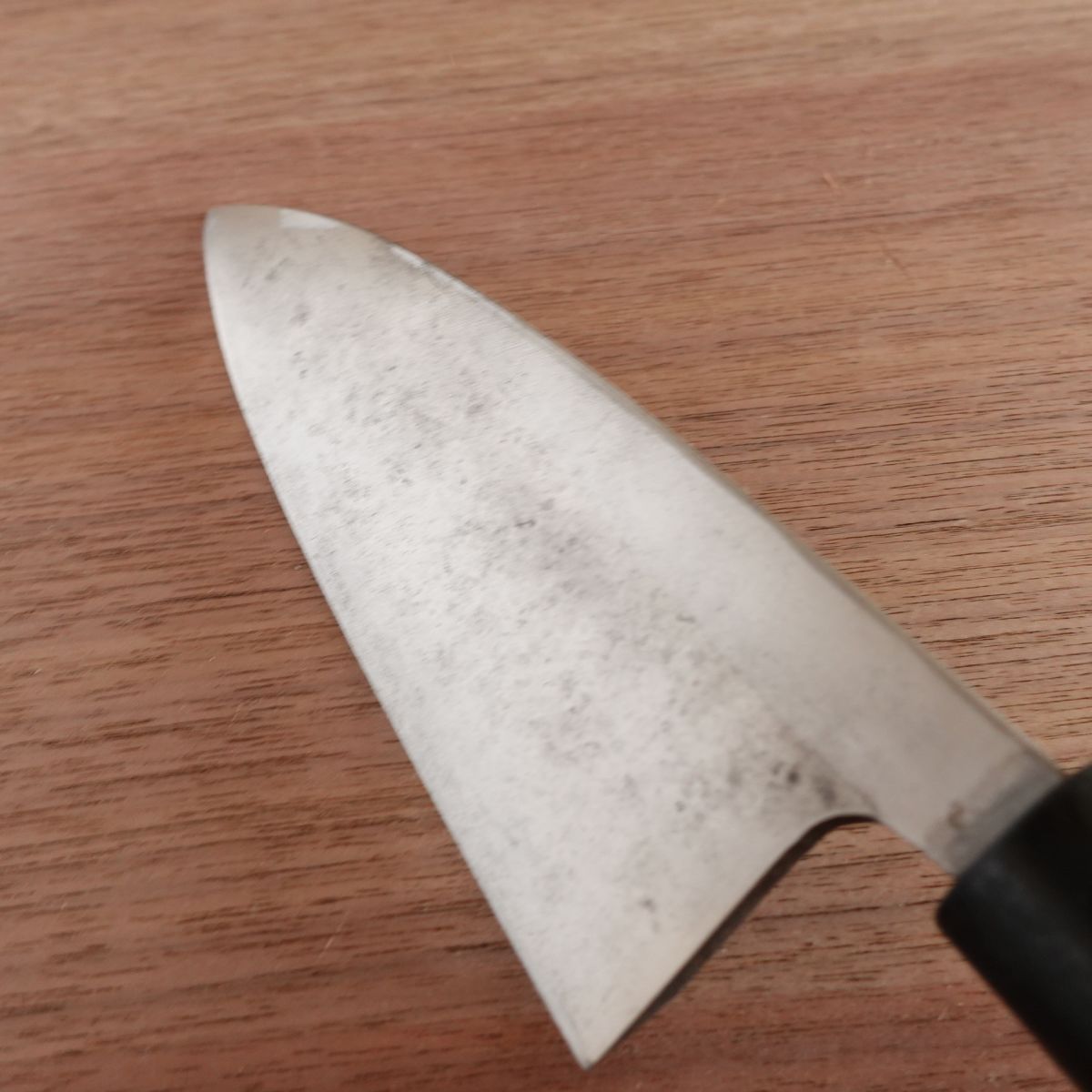Sakai Genkichi Deba Knife, Sharpened, Negoro Lacquer Handle, With Sakai Blade Sticker, 150mm