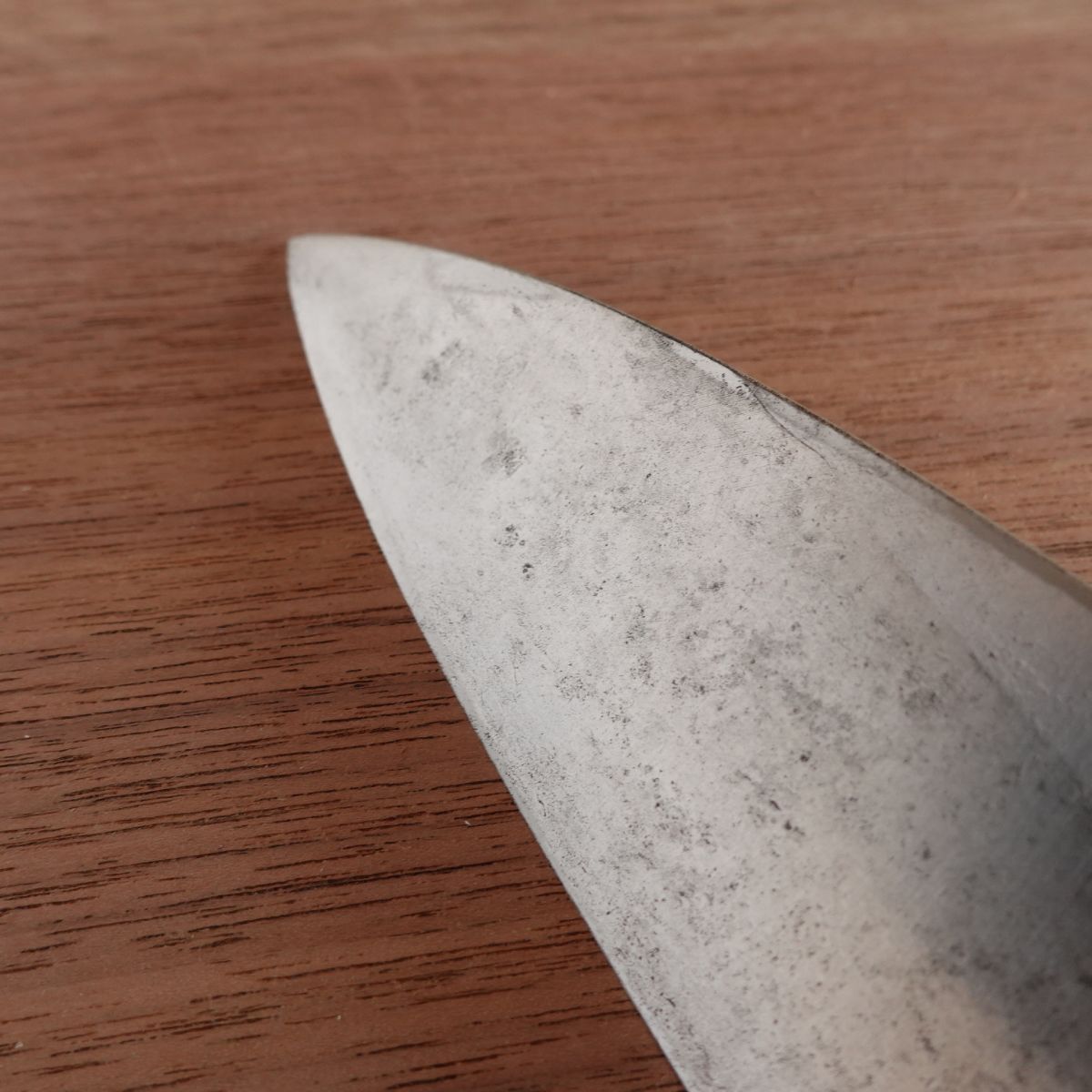 Sakai Genkichi Deba Knife, Sharpened, Negoro Lacquer Handle, With Sakai Blade Sticker, 150mm