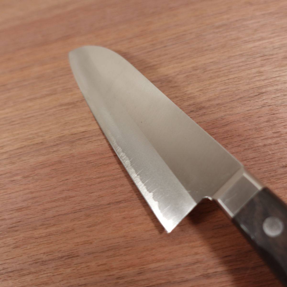 Sakai Ryujin Santoku Knife, Sharpened, Hon-Warikomi DP, All-Purpose Knife, Nearly Unused Stored Item, Sakai Hamono Sticker, 165mm
