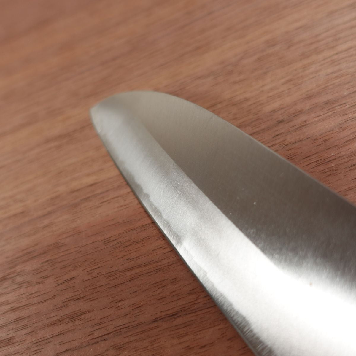 Sakai Ryujin Santoku Knife, Sharpened, Hon-Warikomi DP, All-Purpose Knife, Nearly Unused Stored Item, Sakai Hamono Sticker, 165mm