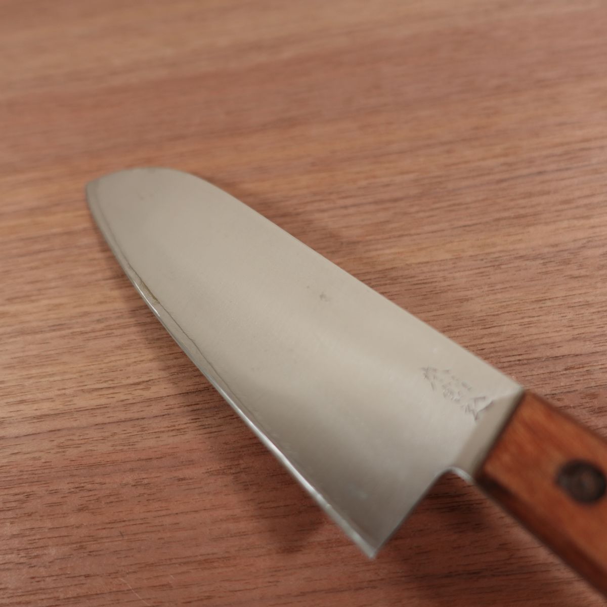 Kiya Yasuhiro Santoku Knife, Sharpened, Hon-Warikomi, All-Purpose Knife, Rivet Cap Detached, 165mm