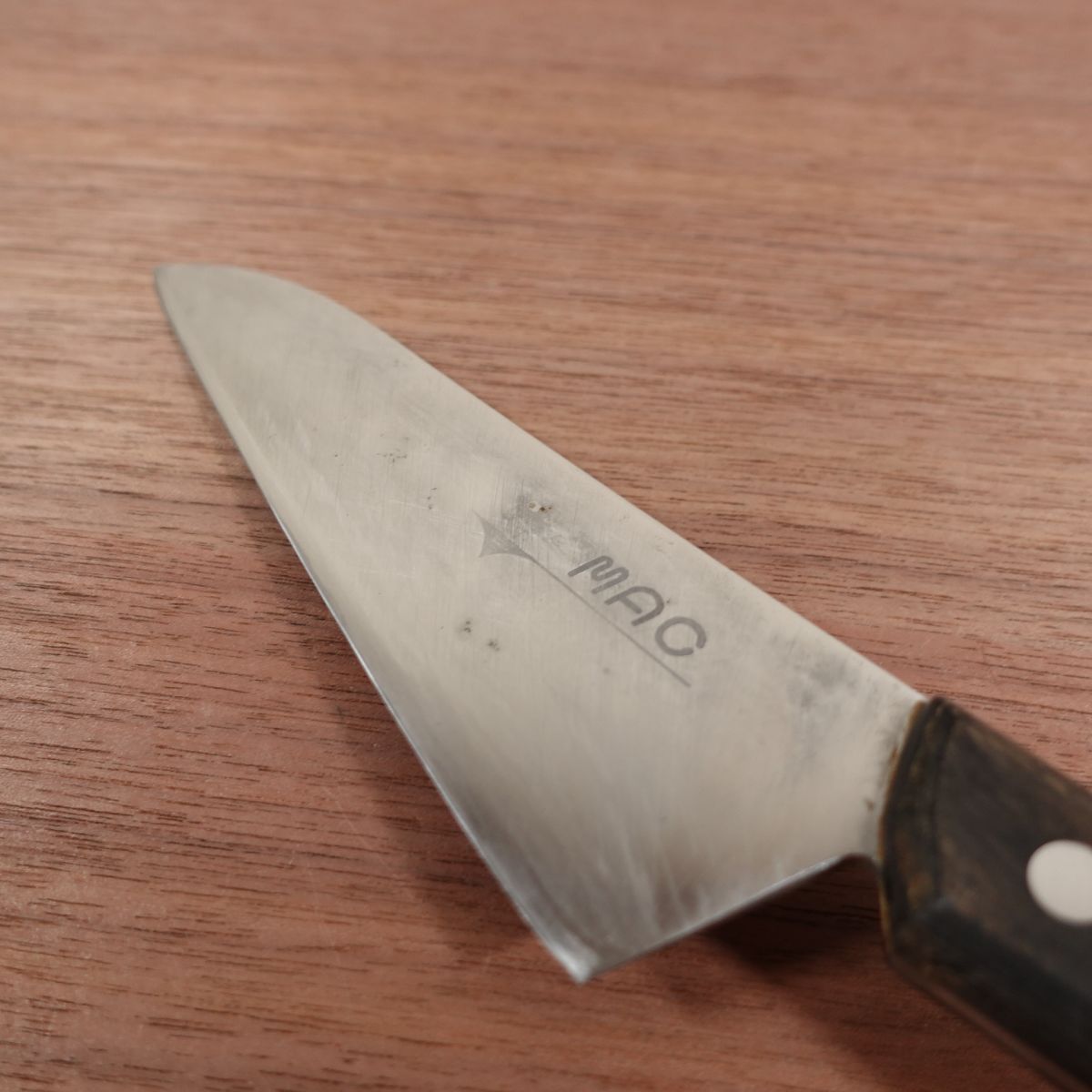 MAC Santoku Knife, Sharpened, All-Purpose Knife, Stainless Steel, Maku, 135mm
