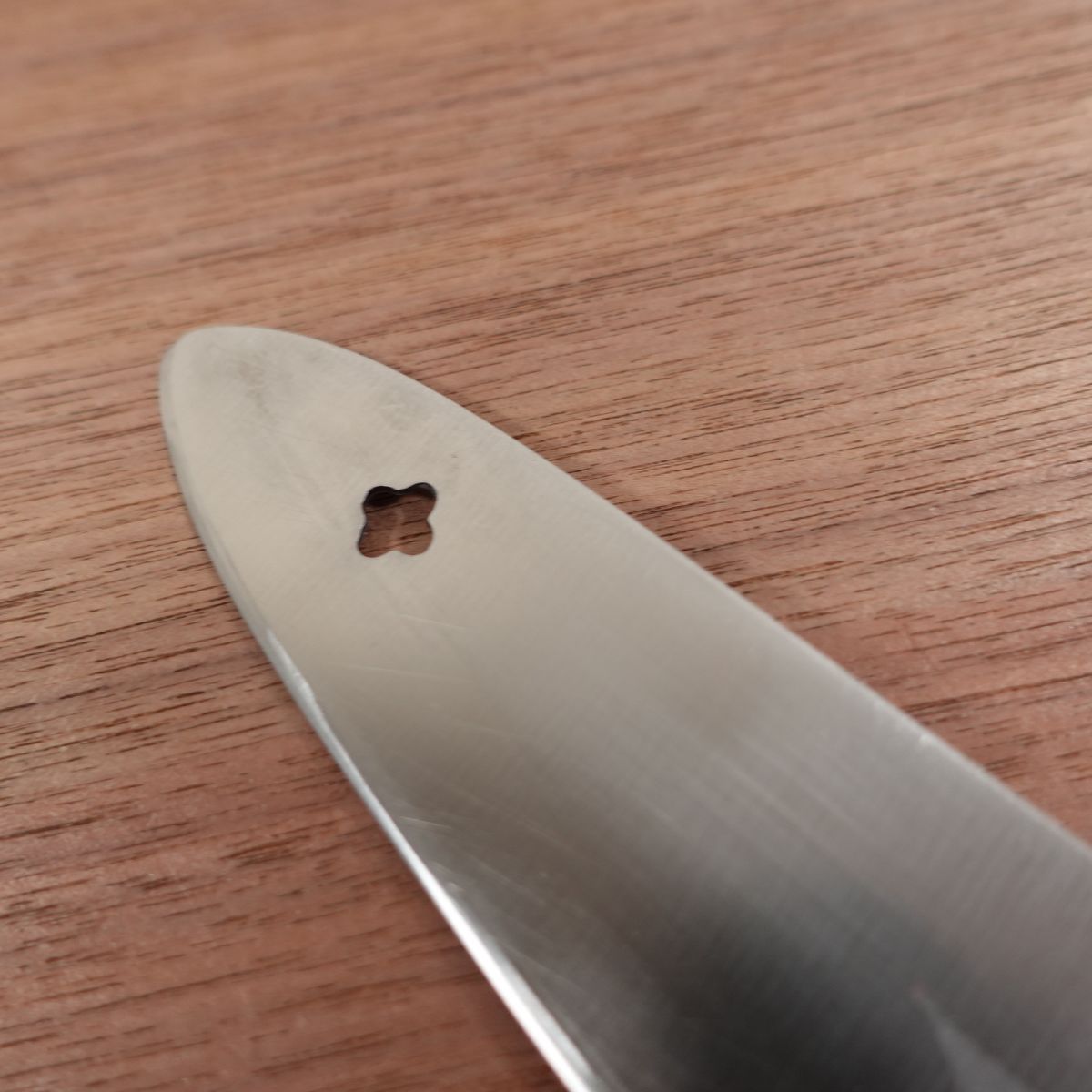 MAC III Santoku Knife, Sharpened, All-Purpose Knife, Stainless Steel, Maku, Handle Gouge, 170mm