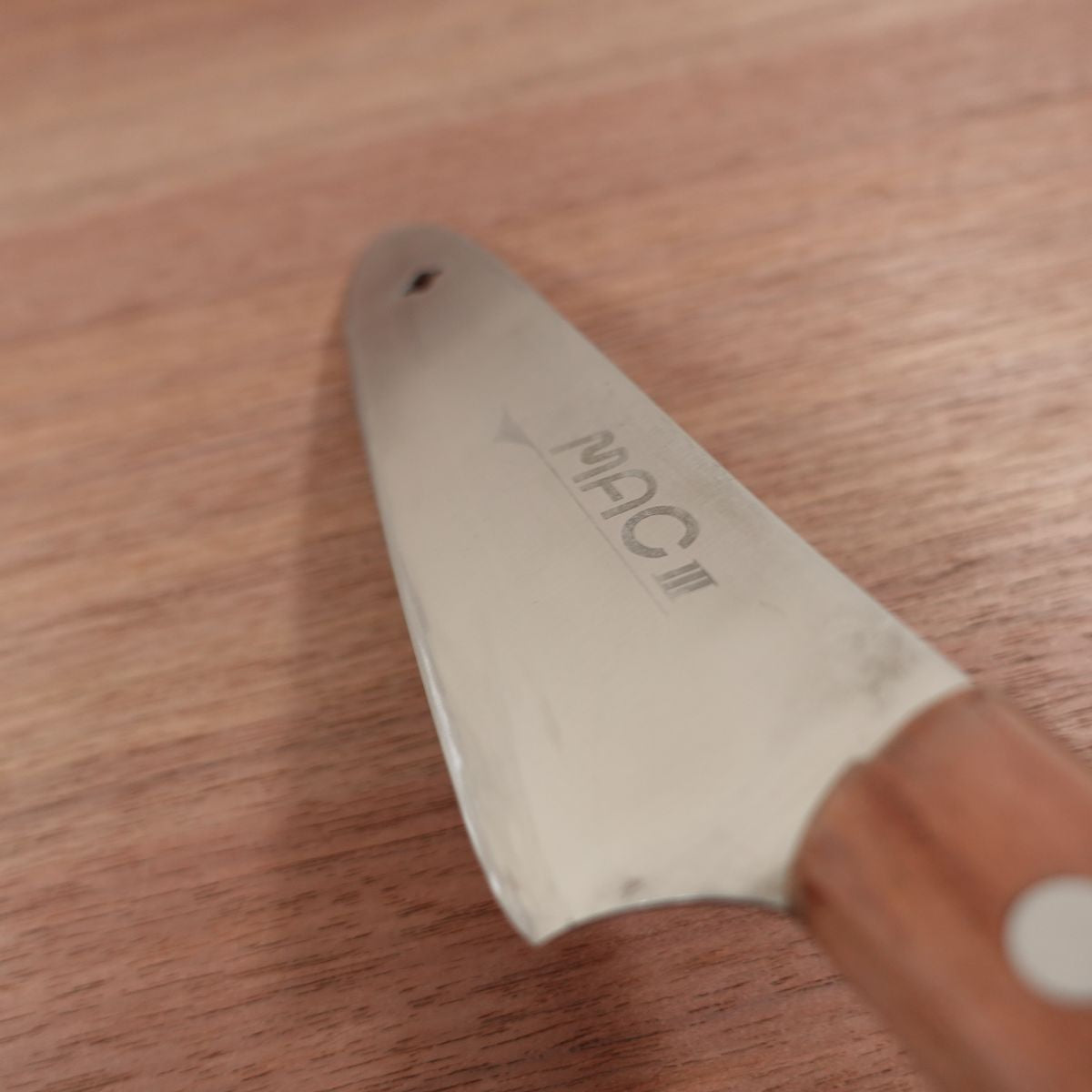 MAC III Santoku Knife, Sharpened, All-Purpose Knife, Stainless Steel, Maku, Handle Gouge, 170mm